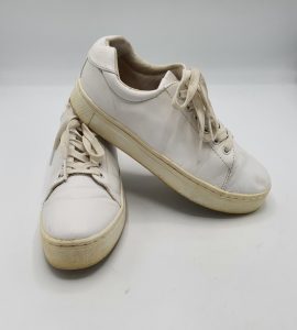 Adidasi dama H&M 38 imitatie de piele , alb