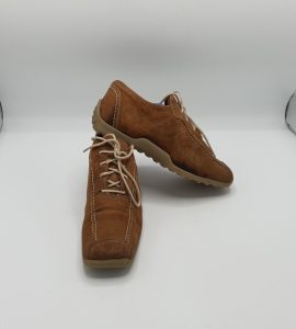 Pantofi dama Jaris 38 piele intoarsa , maro