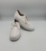 Adidasi  dama 39 imitatie de piele , alb