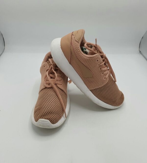 Adidasi dama Kangaroos 38 , material textil , crem - imagine 1