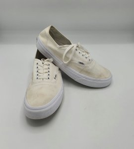 Tenisi barbati Vans 41 , material textil , alb
