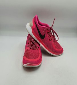 Adidasi dama Nike 37.5 material textil , roz