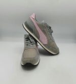 Adidasi dama Puma 40 material textil , piele intoarsa , gri