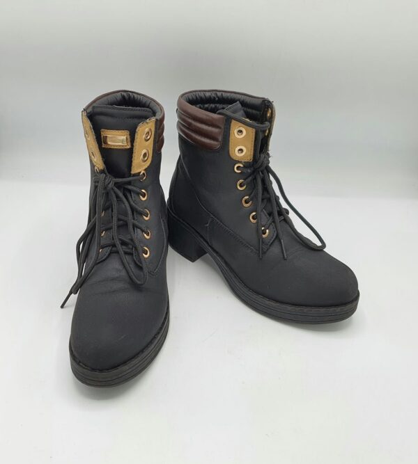 Ghete dama  38 imitatie de piele , negru maro - imagine 1