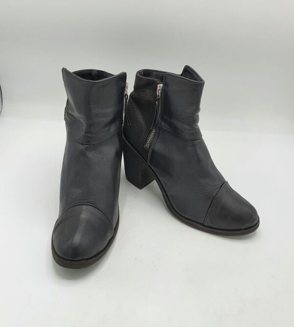Botine dama Divided 38 imitatie de piele , negru - imagine 1