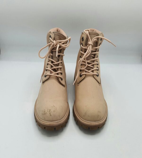 Ghete 39 imitatie de piele , piele , crem - imagine 2