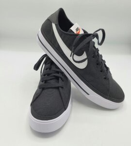 Nike Court Legacy 42