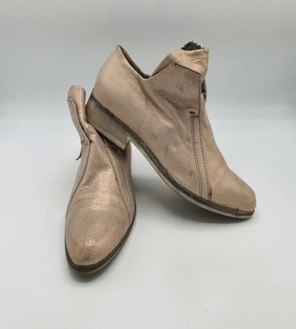 Botine  dama Mjus 39 imitatie de piele , crem - imagine 1