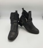 Botine  dama Stradivarius 38 imitatie de piele , negru