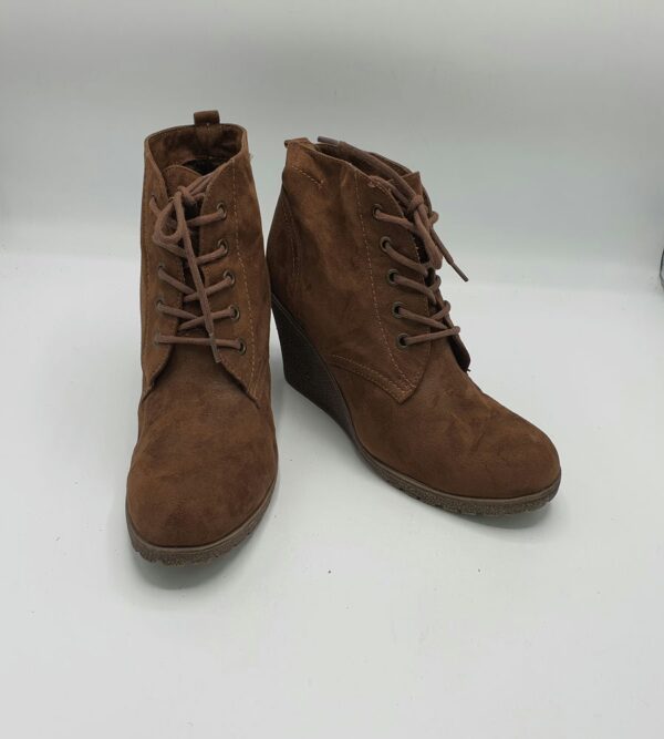 Botine Pesaro 39 - imagine 1