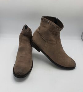 Botine Kennel 41