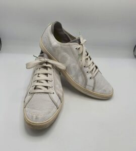 Hugo Boss 44