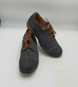 Pantofi 37