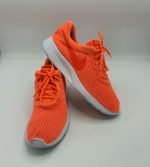 Adidasi dama Nike marimea 39, portocalii, material textil