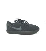 Tenisi barbati Nike 46 , material textil ,negru