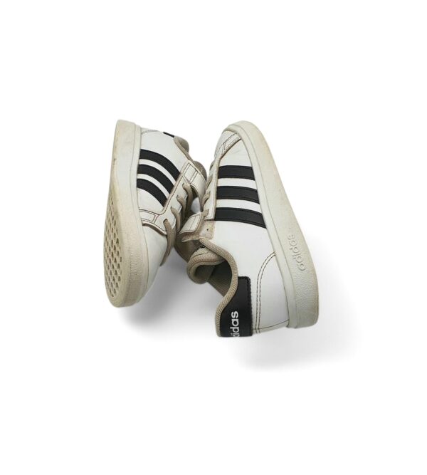 Adidasi copii Adidas 30 imitatie de piele , alb negru - imagine 4
