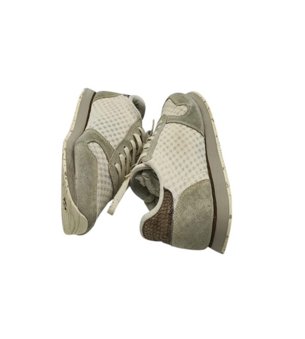 Adidasi dama Wooden 39 , piele intoarsa , material textil , alb gri - imagine 4