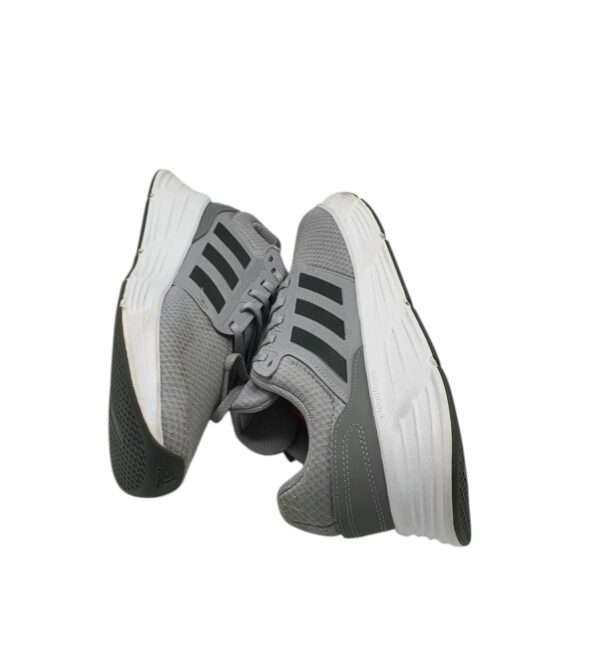 Adidasi barbati Adidas 42 , material textil , gri - imagine 4