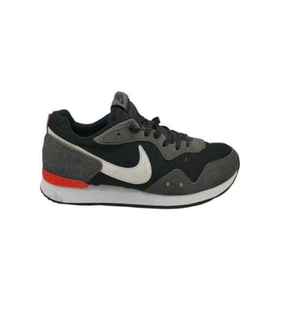 Adidasi barbati Nike 45, material textil, piele intoarsa, gri negru - imagine 1
