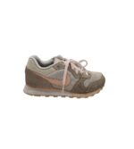 Adidasi dama Nike 38, material textil, imitatie de piele, gri bej