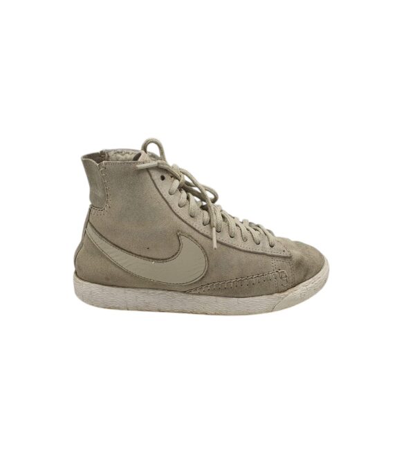 Adidasi dama Nike 38, piele intoarsa, gri, imblaniti - imagine 1