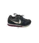 Adidasi dama Nike 39, piele intoarsa, material textil, negru