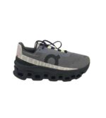 Adidasi barbati On Cloud 47 , material textil, gri